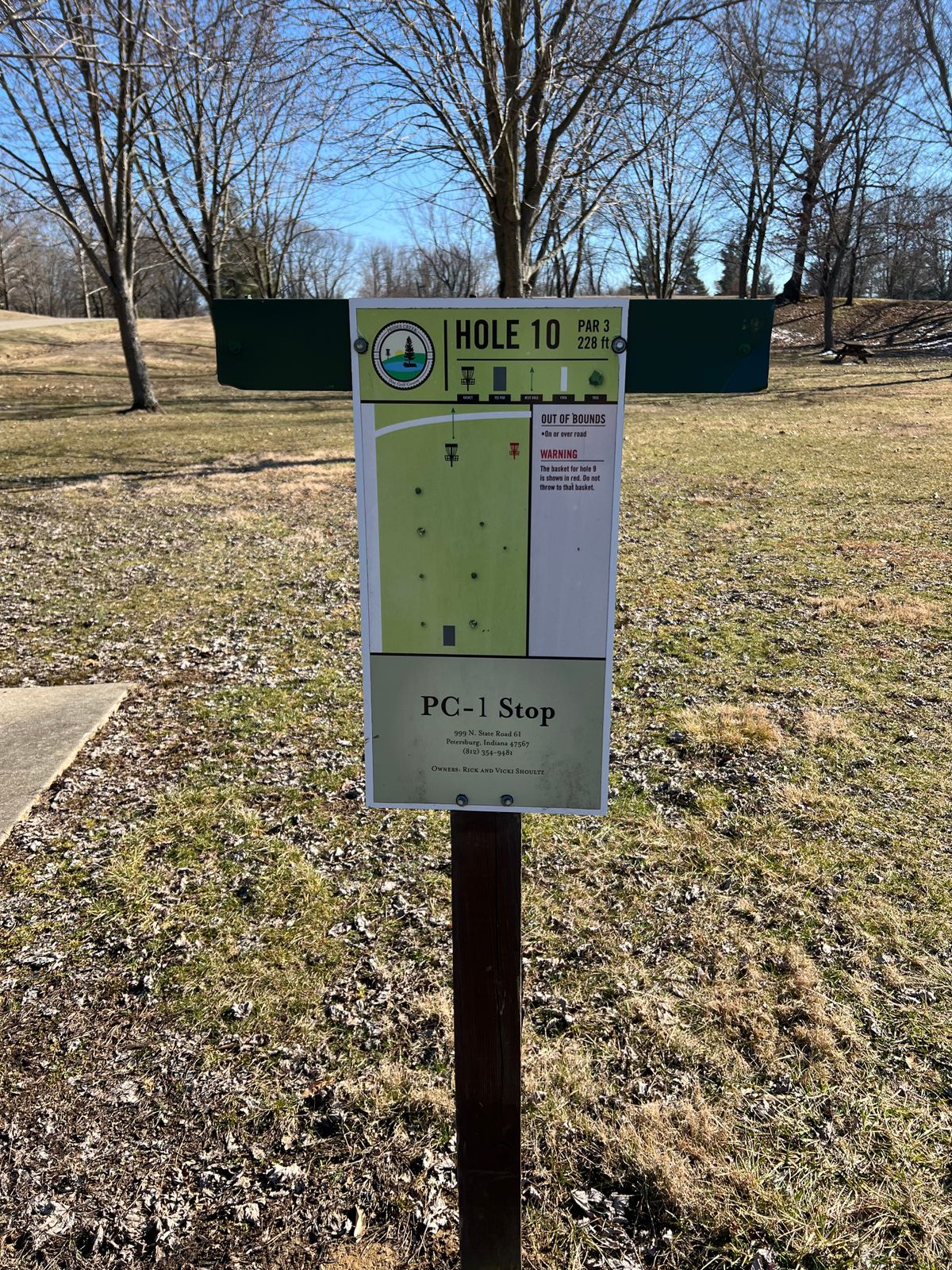 #10 Tee Sign