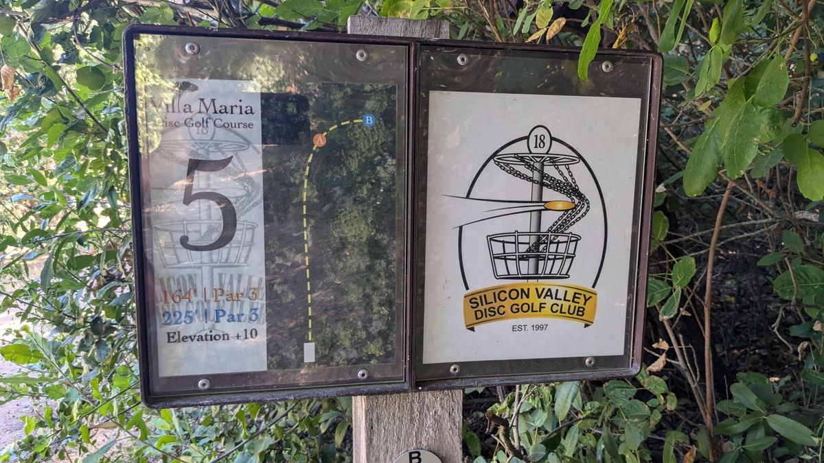 Hole 5 Tee Sign