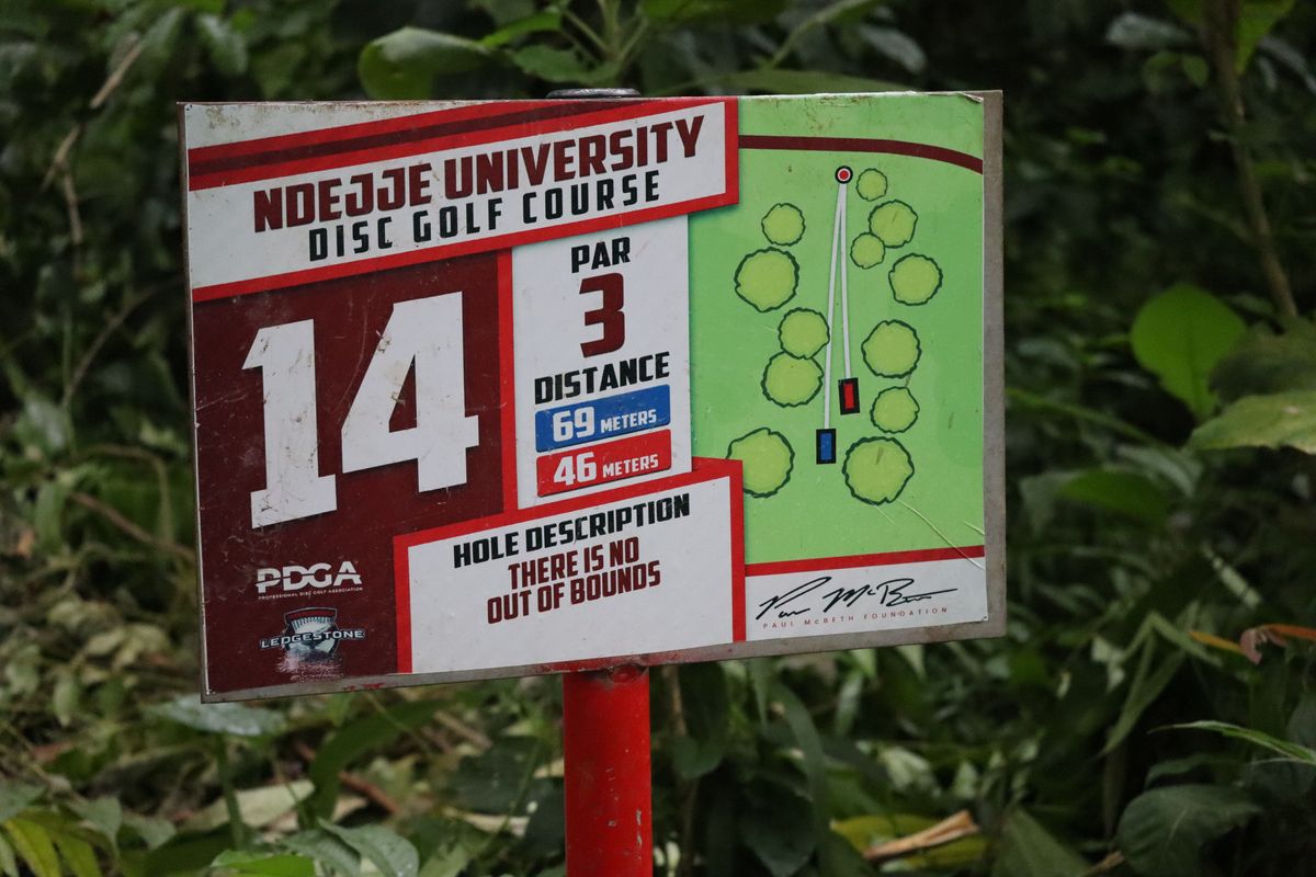 Hole 14 Tee Sign