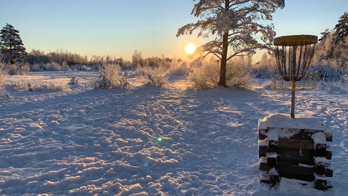 Korg hål 9.