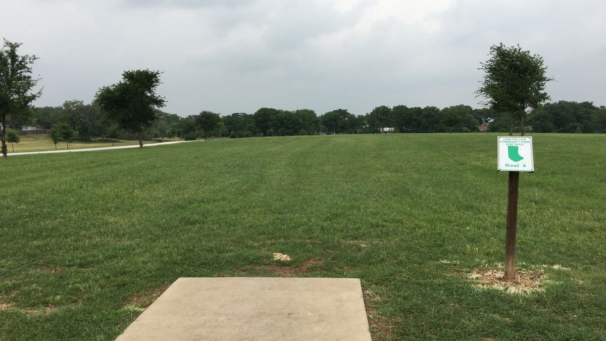 Hole 4