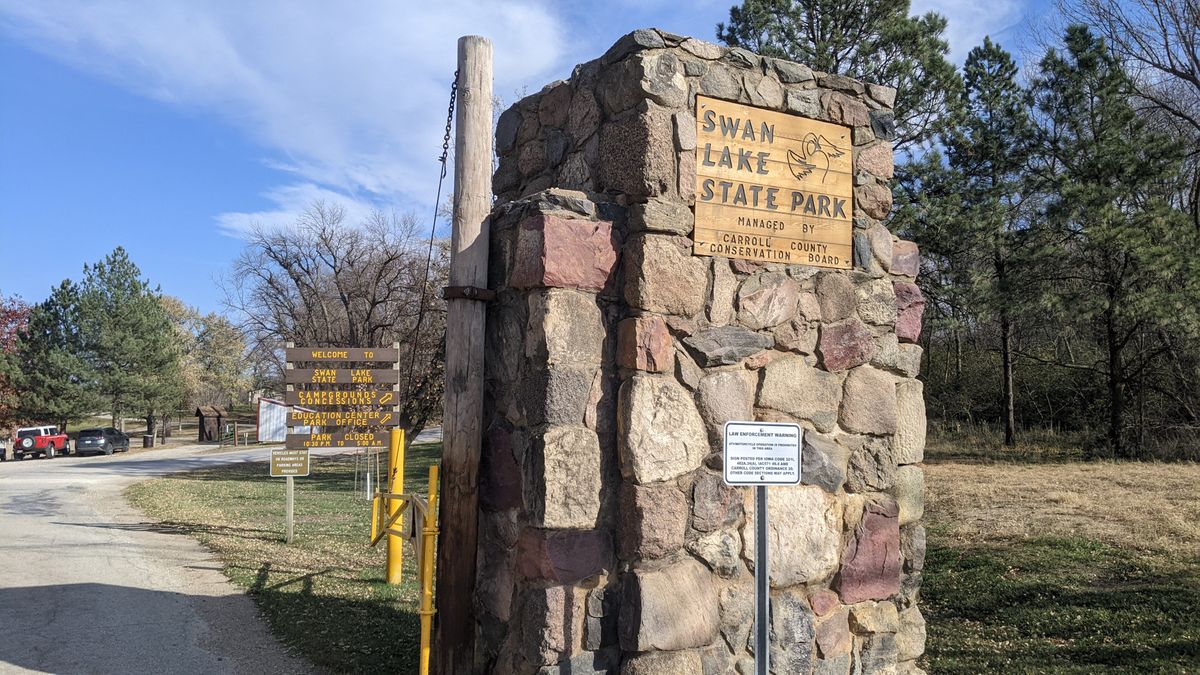 Swan Lake State Park