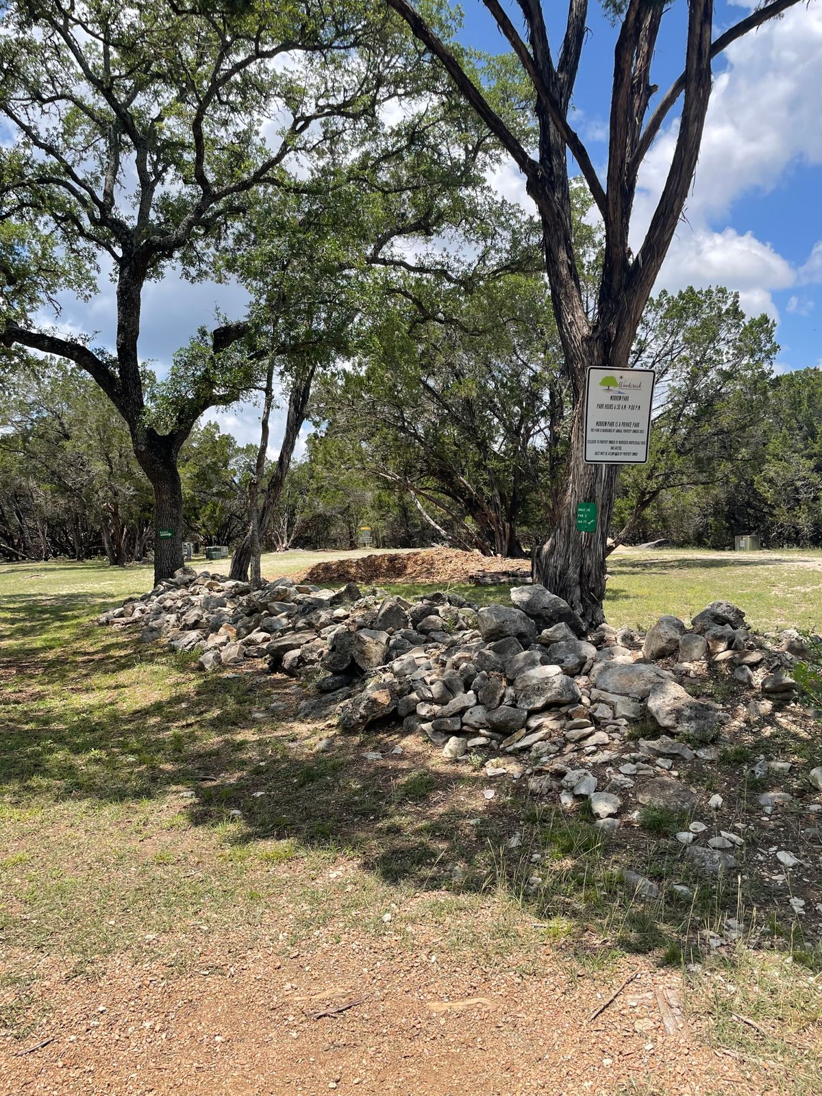 Hole 5 Teepad (Green&Red)