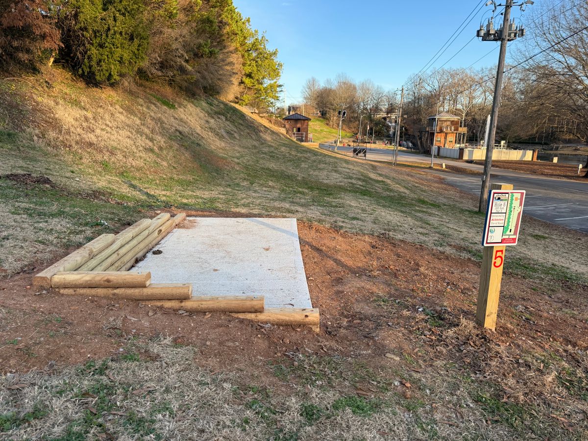 Hole 5