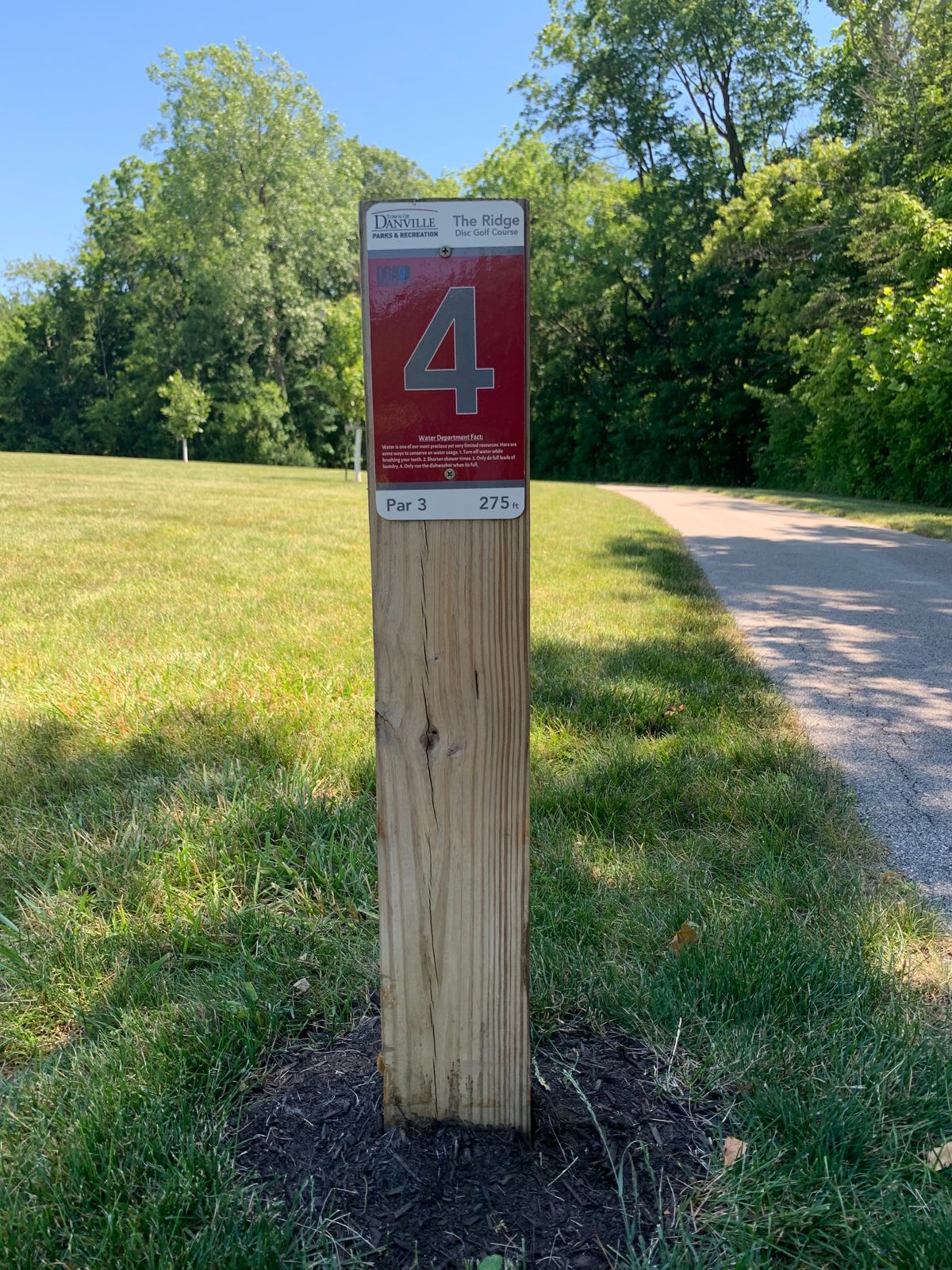 Hole 4 - Par 3 - 275ft