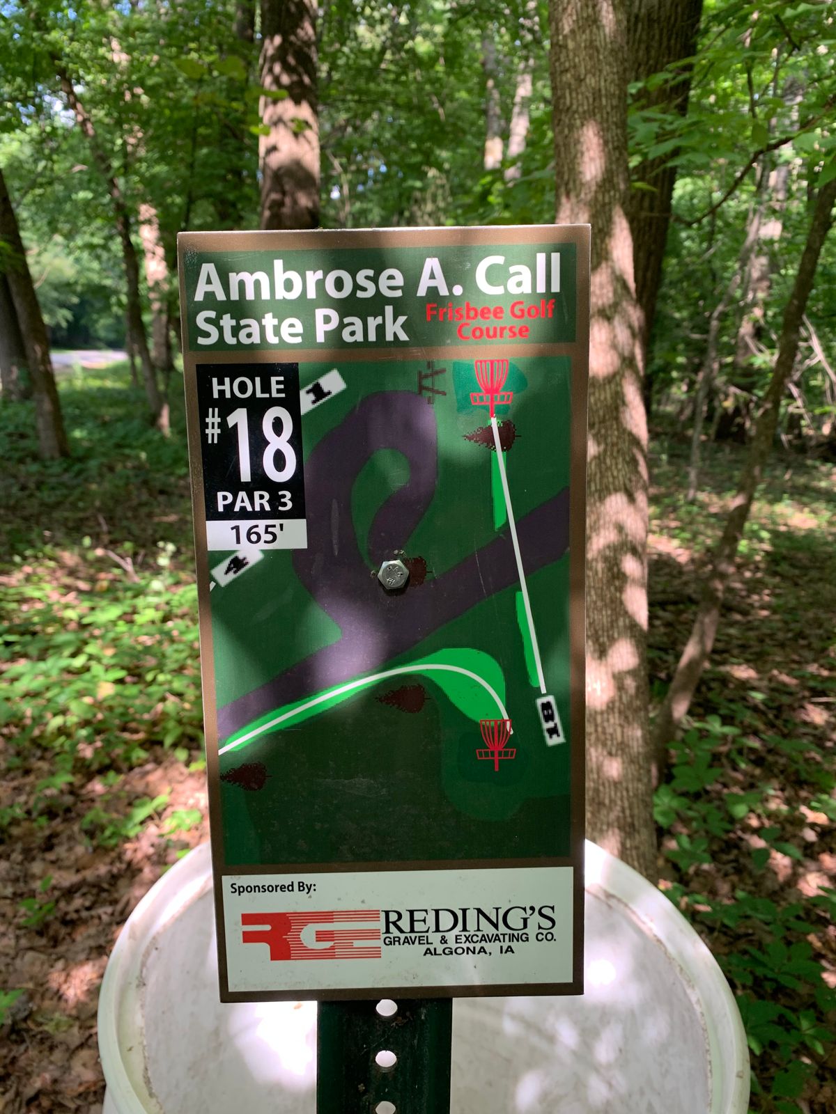 Hole 18 Tee Sign