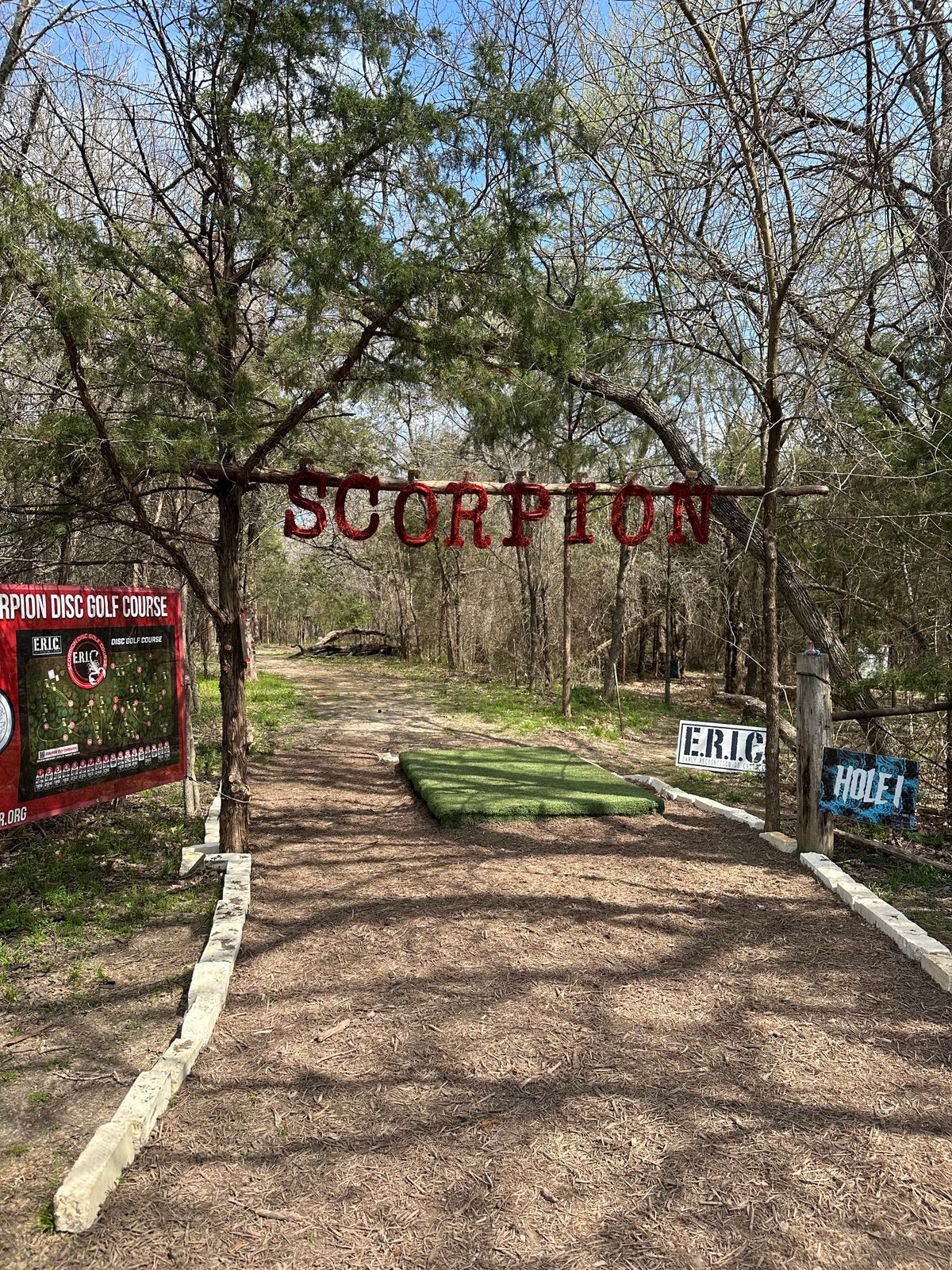 Scorpion course Hole 1