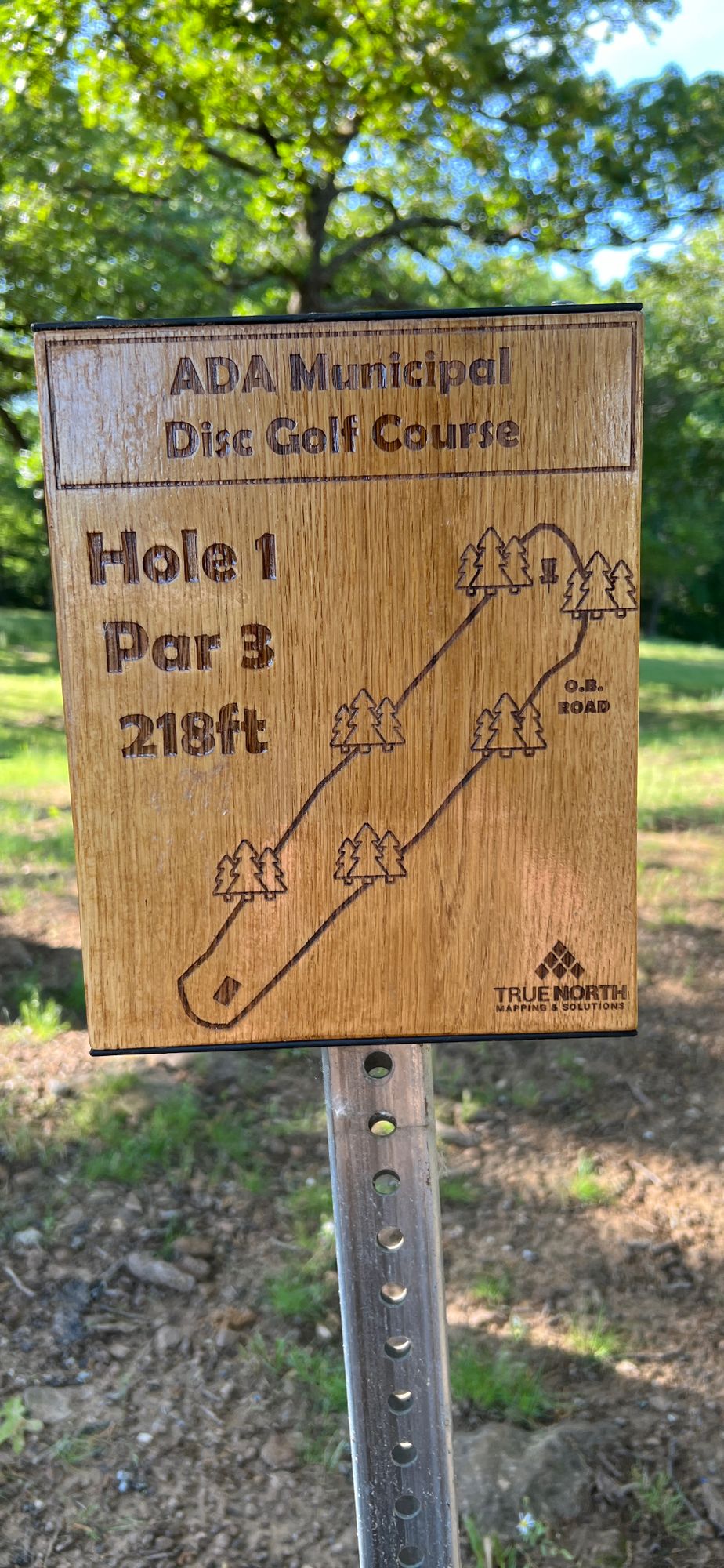 New signs!! Love to see course updates!