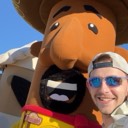 User avatar image