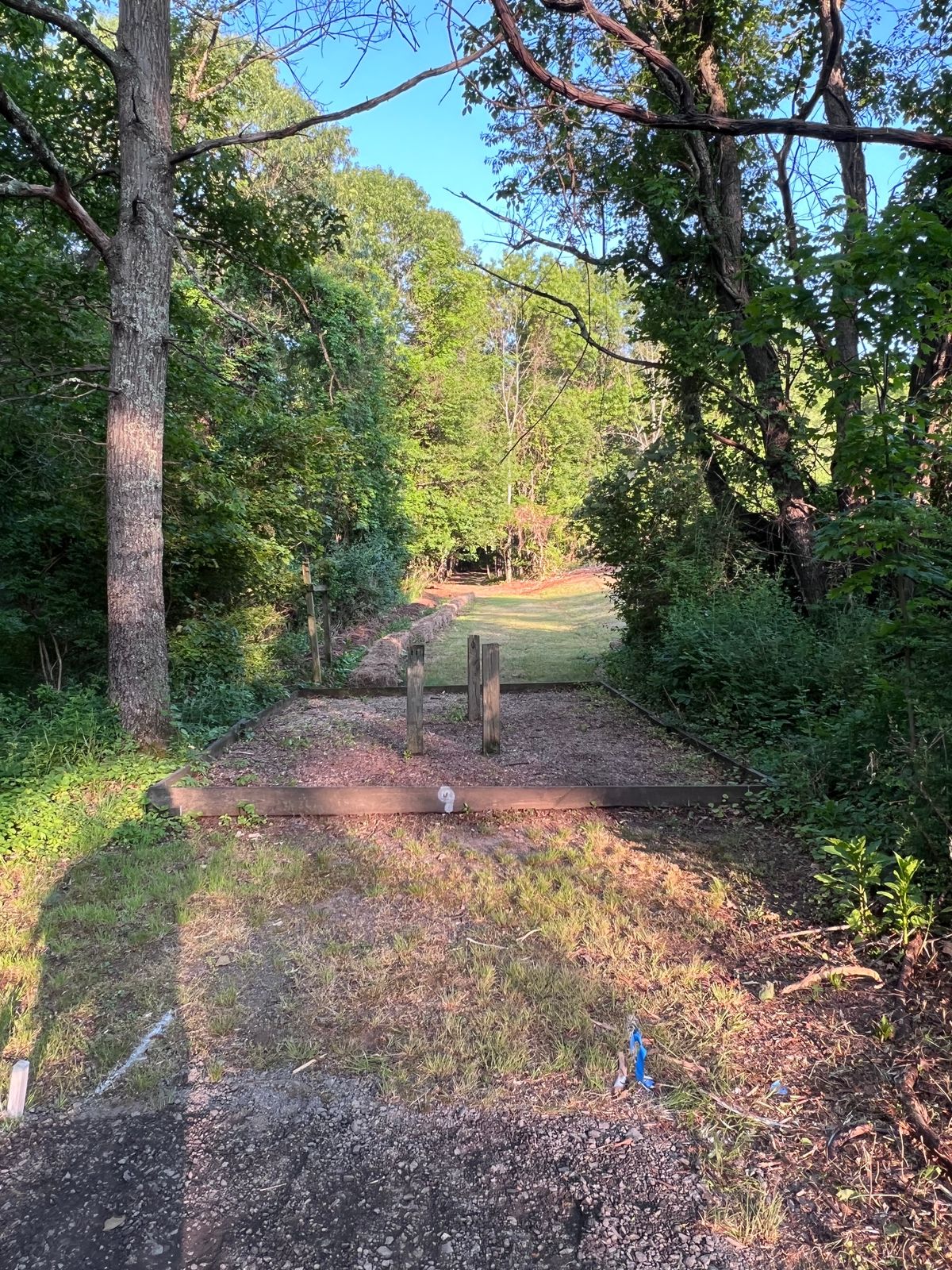 Tee 9