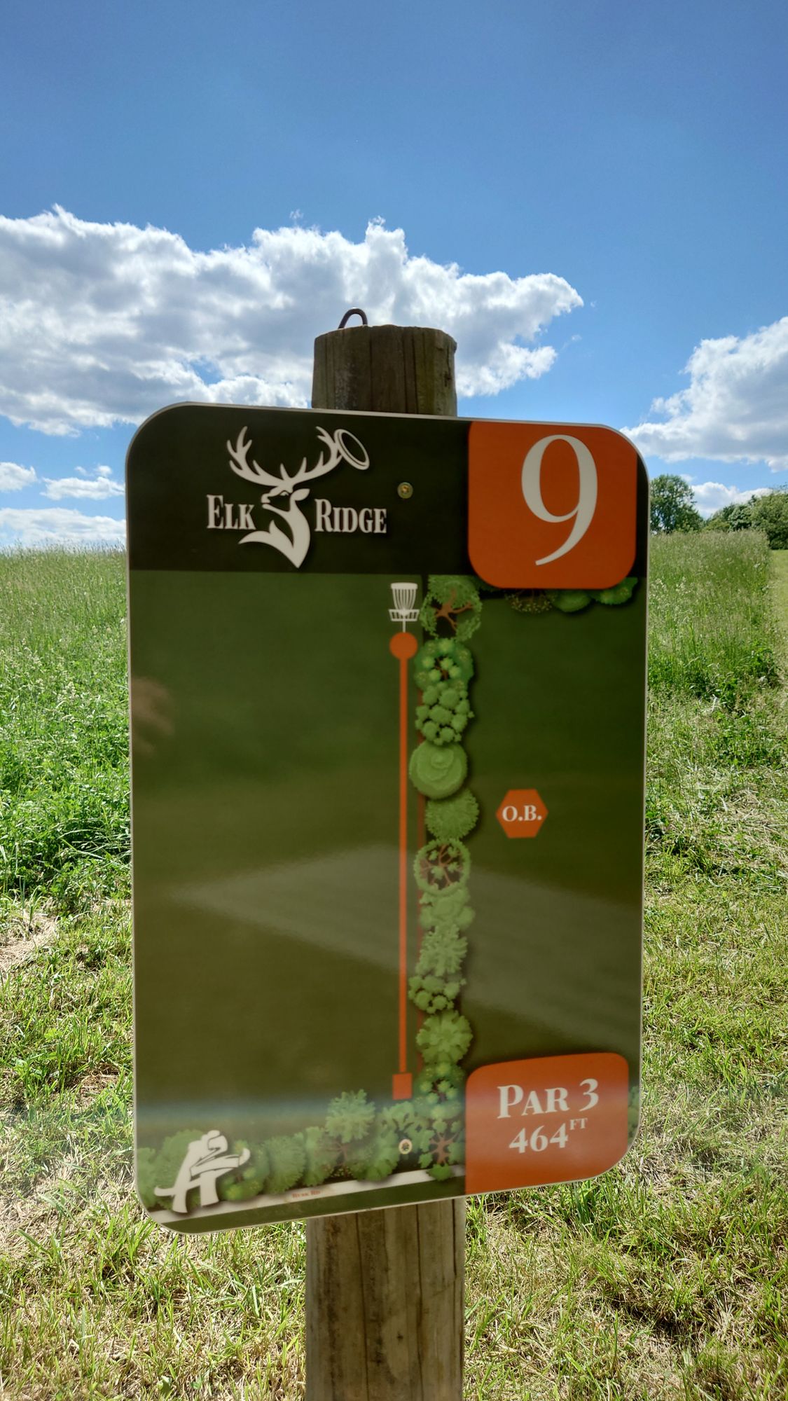 Hole 9 tee sign.