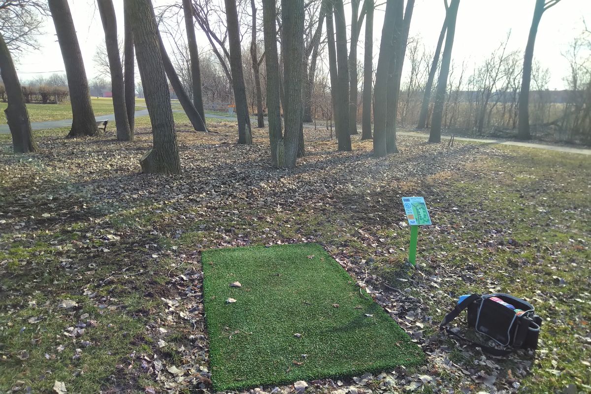Hole 6 tee