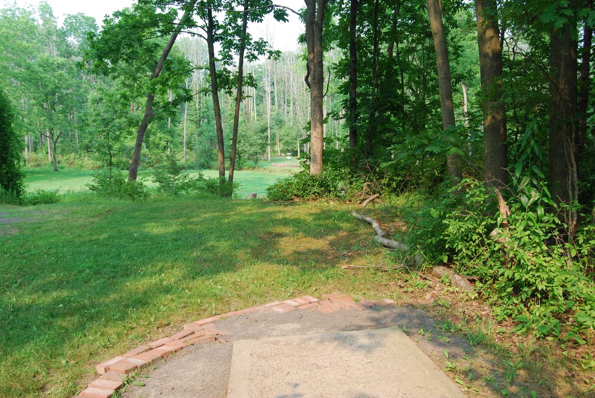 Hole 16 Long tee box position