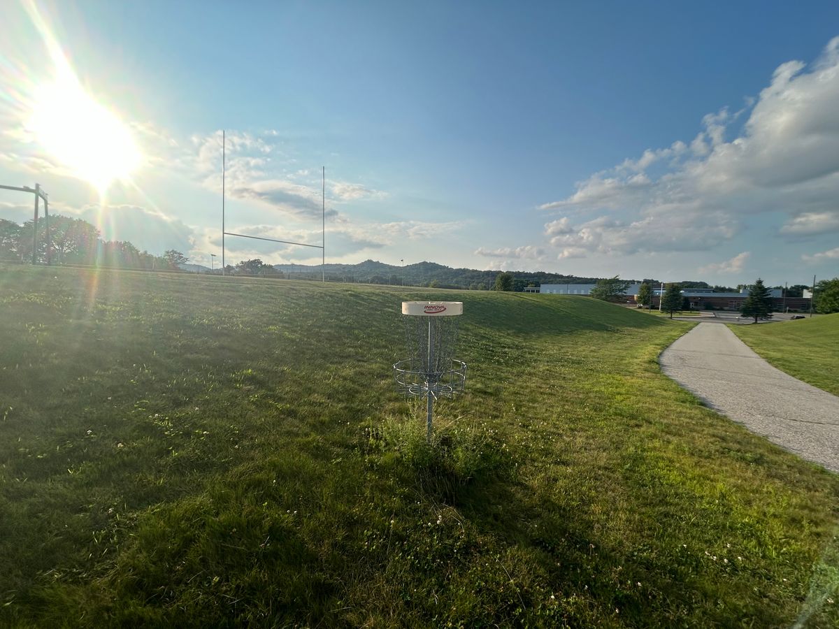 Hole 3 basket