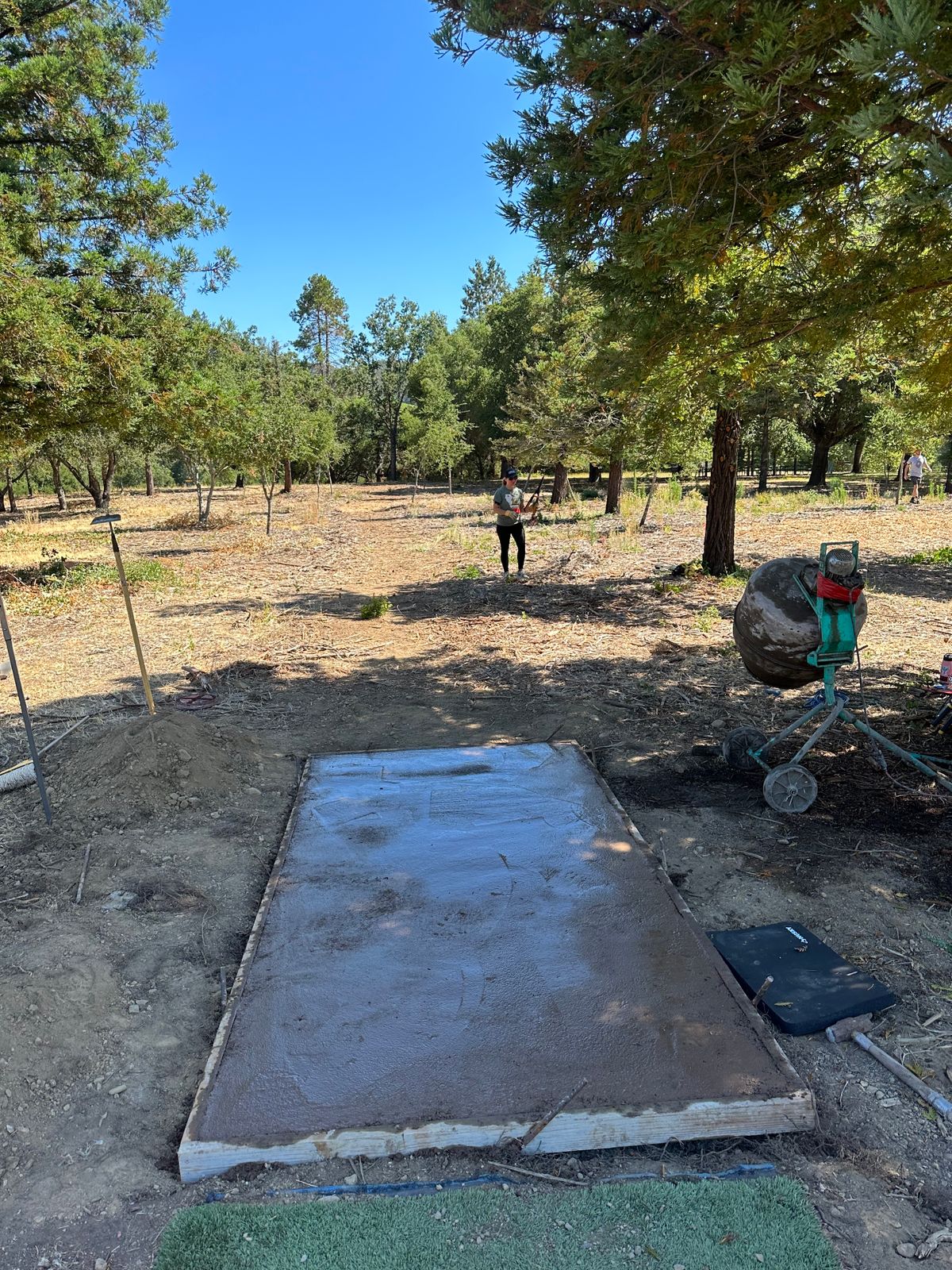 Hole 1 Fresh concrete