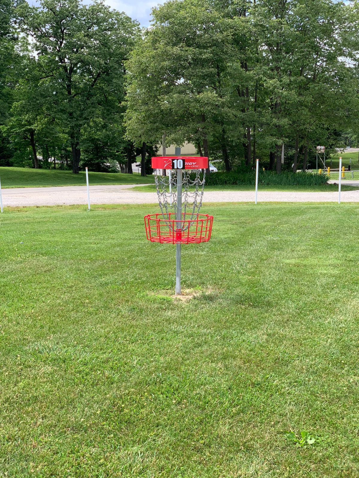 Hole 10 basket