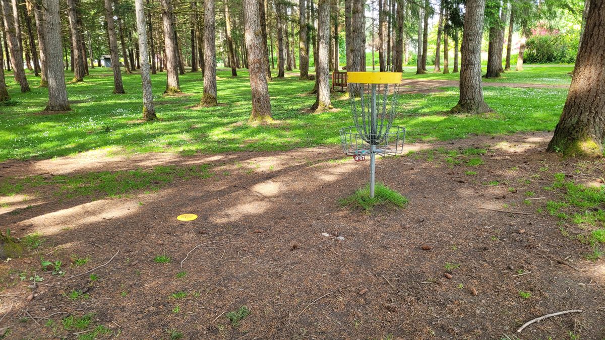 Hole 7/16