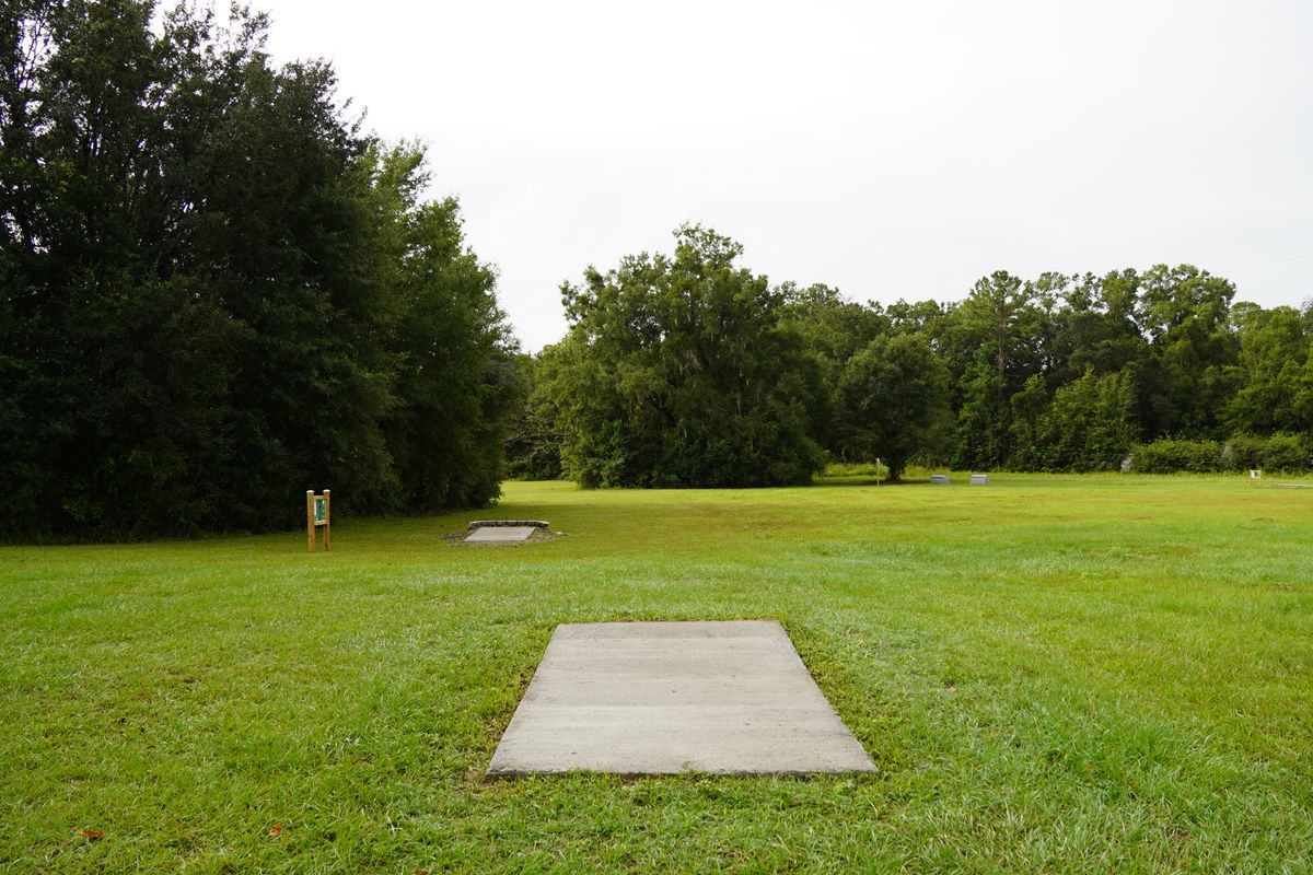 Hole 4 - long tee - downhill shot