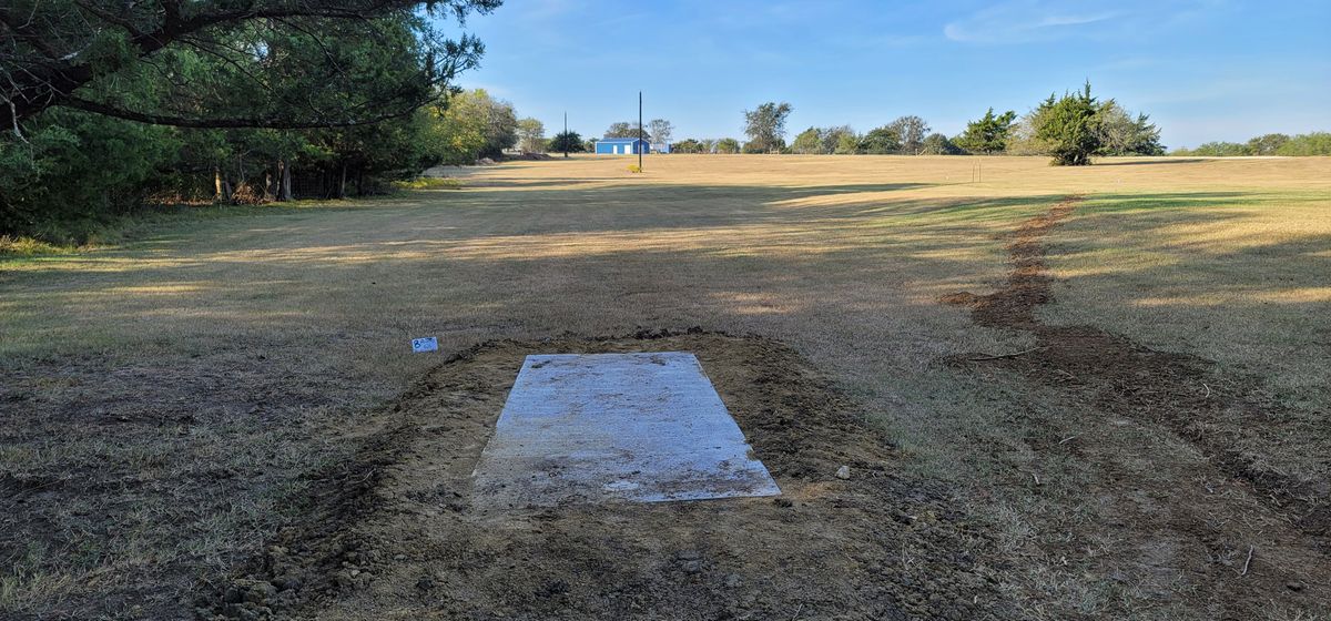 Hole 8 alternate long