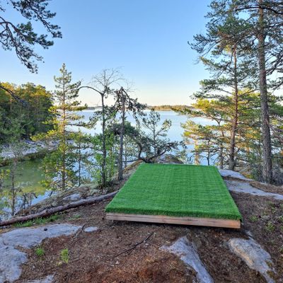 Hole 6, (throws to the other direction.)