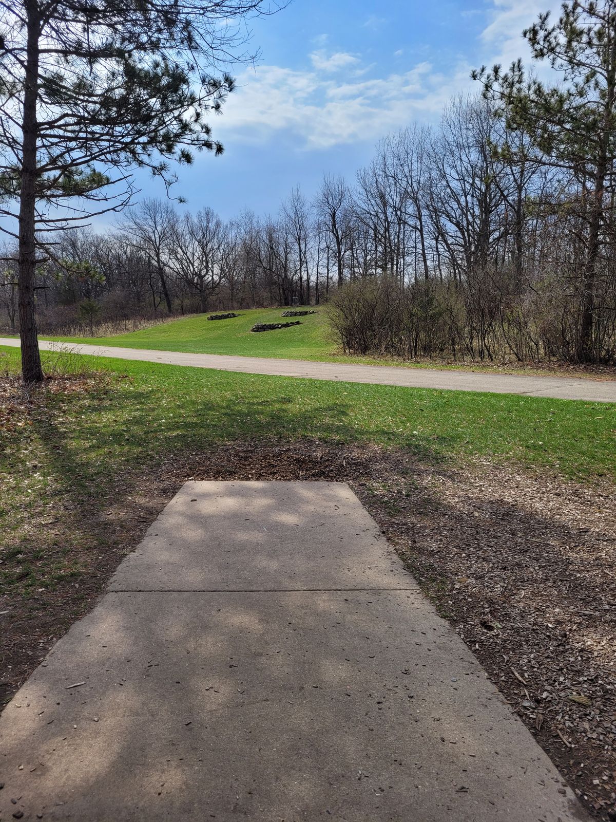 Hole 6 short (red) tee