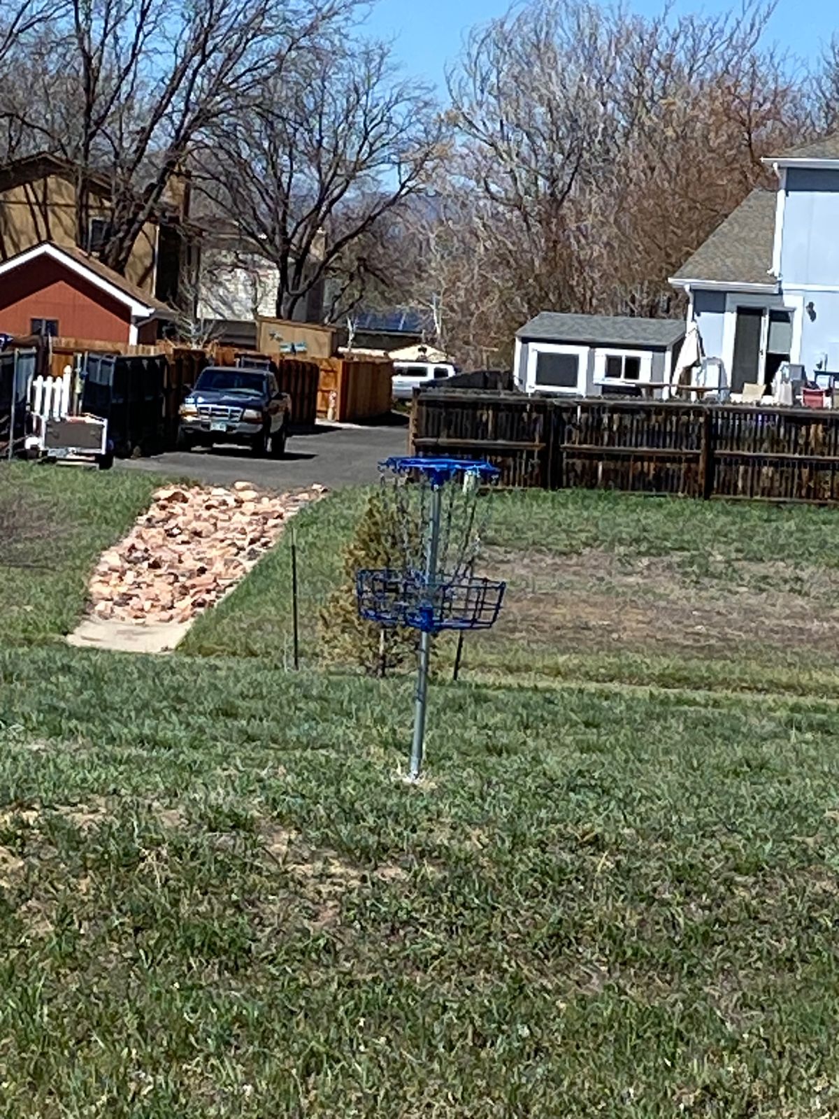 Please bring back the basket you stole!