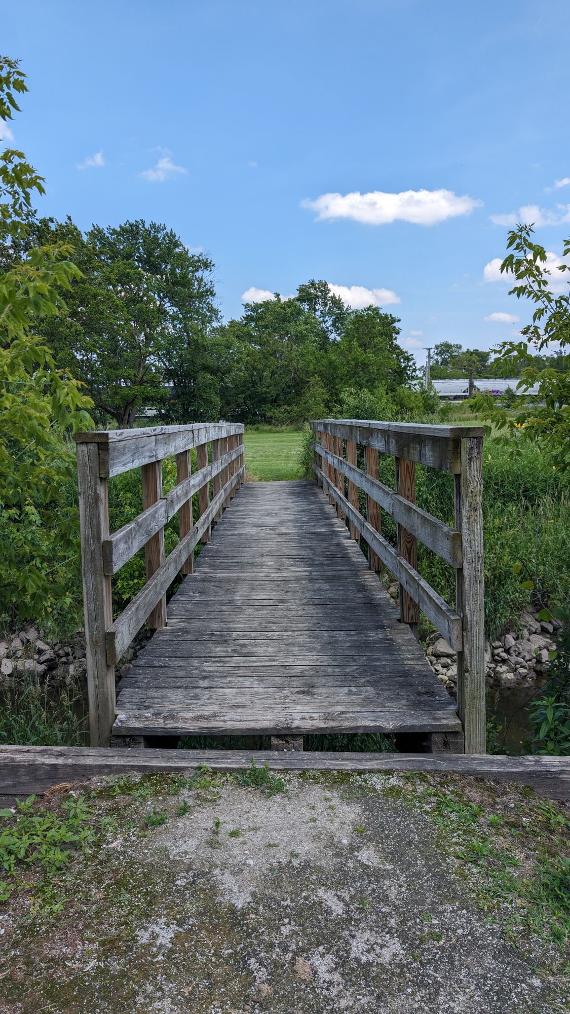 Bridge between Holes 4 and 5 facing East