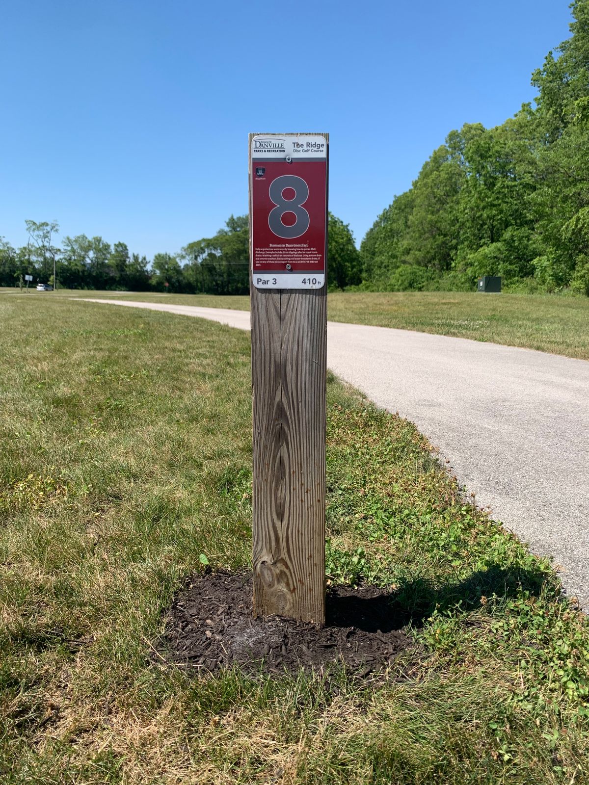 Hole 8 - Par 3 - 410ft