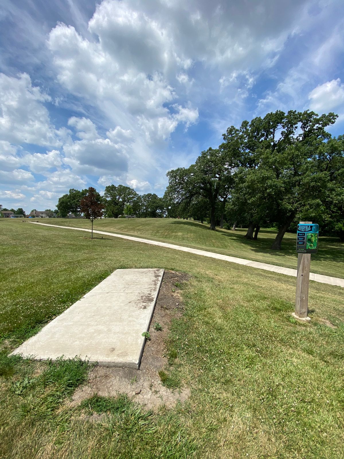 Hole 3 short tee