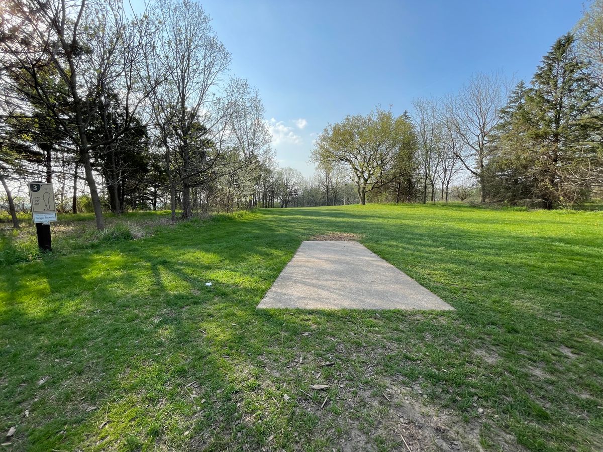 Hole 3 short tee