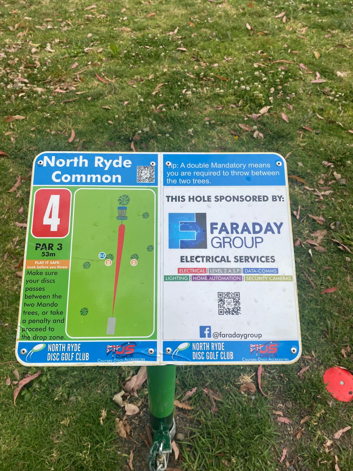 Hole 4 Tee Sign
