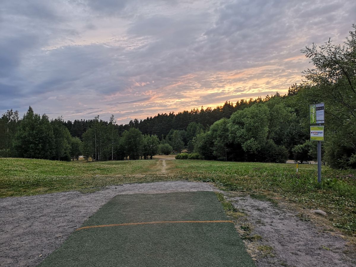 Hole 2 at 22.30 in July
