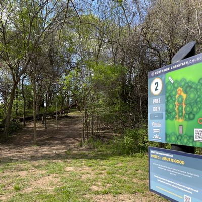 Hole 2 tee.