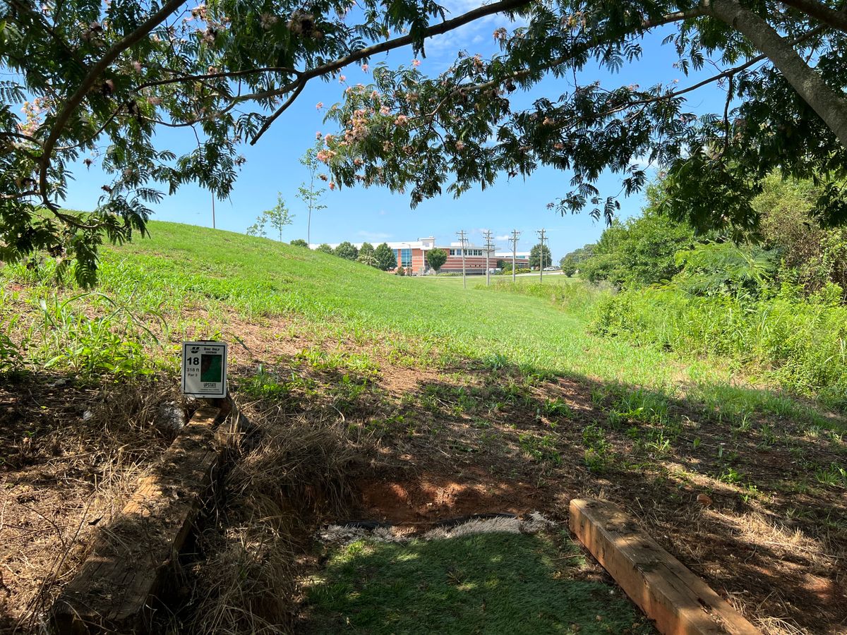 Hole 18 (318’ par 3)