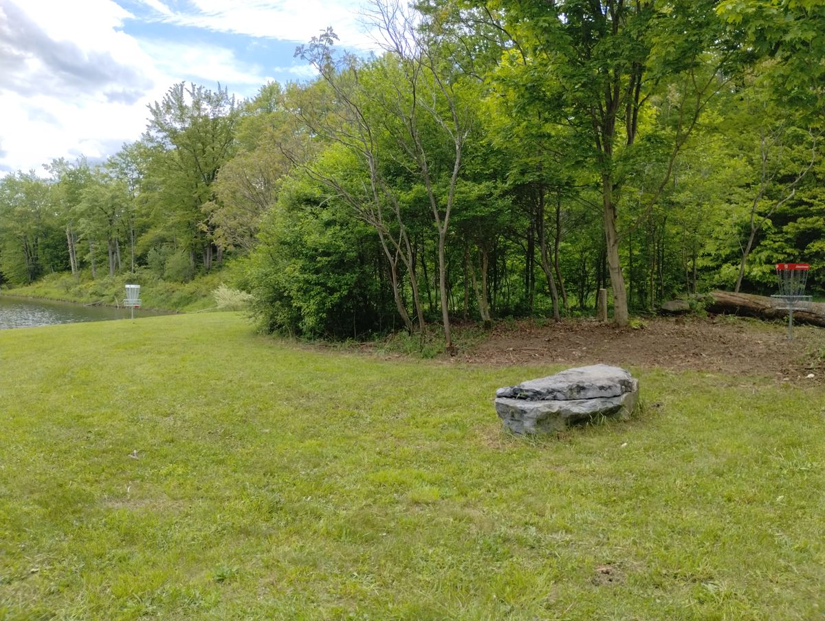Hole 9 with short and long baskets