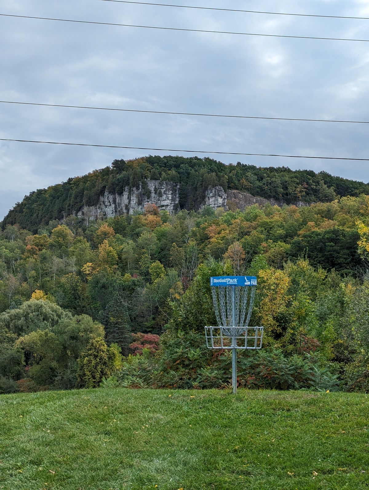Signature hole even nicer with the fall colours!