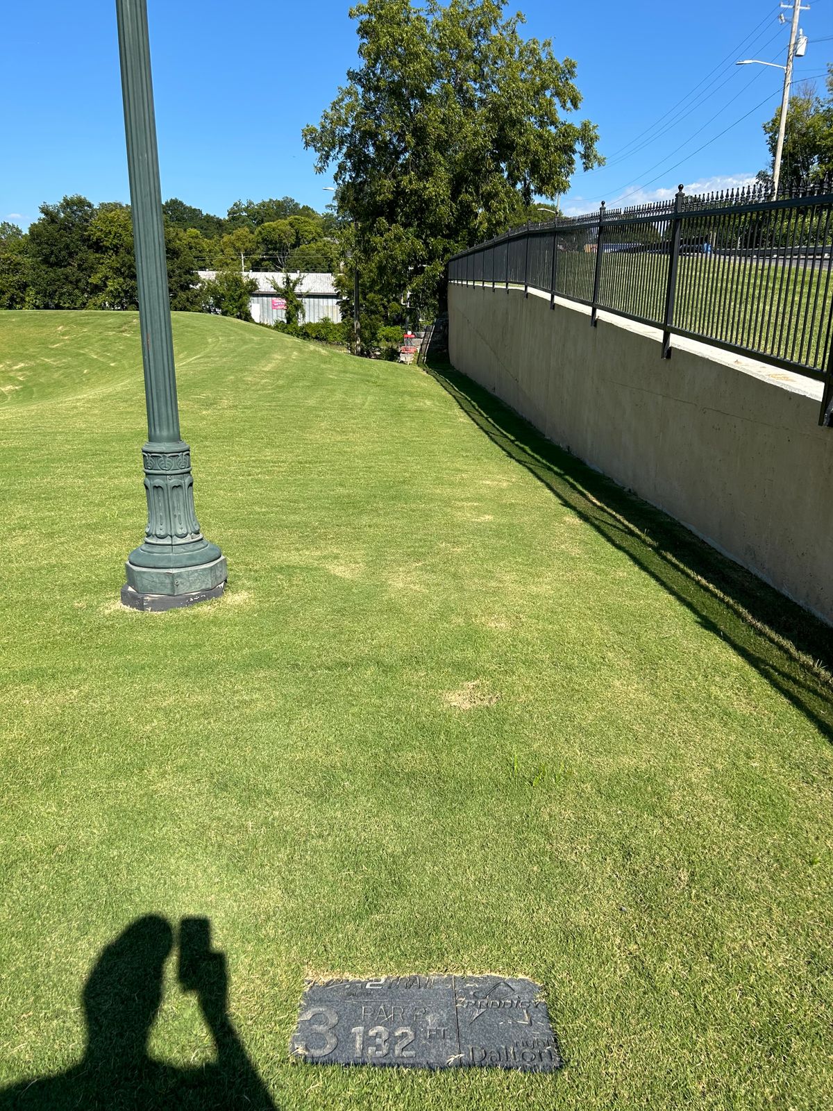 Hole 3 - Par 2 -  132’