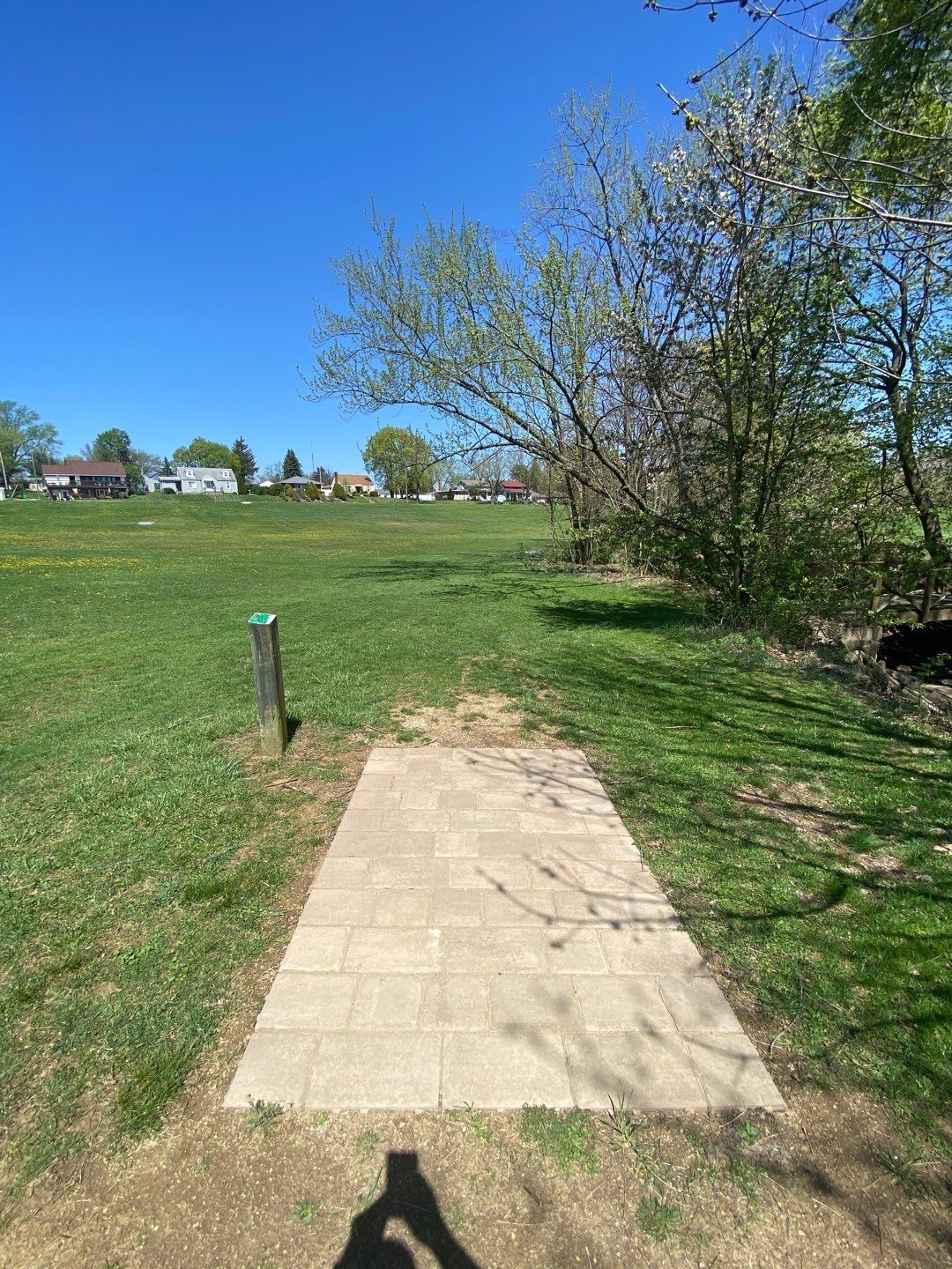 Hole 8 long par 4