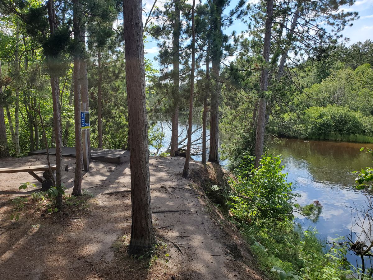 Dead river