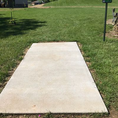Hole 9, Par 3