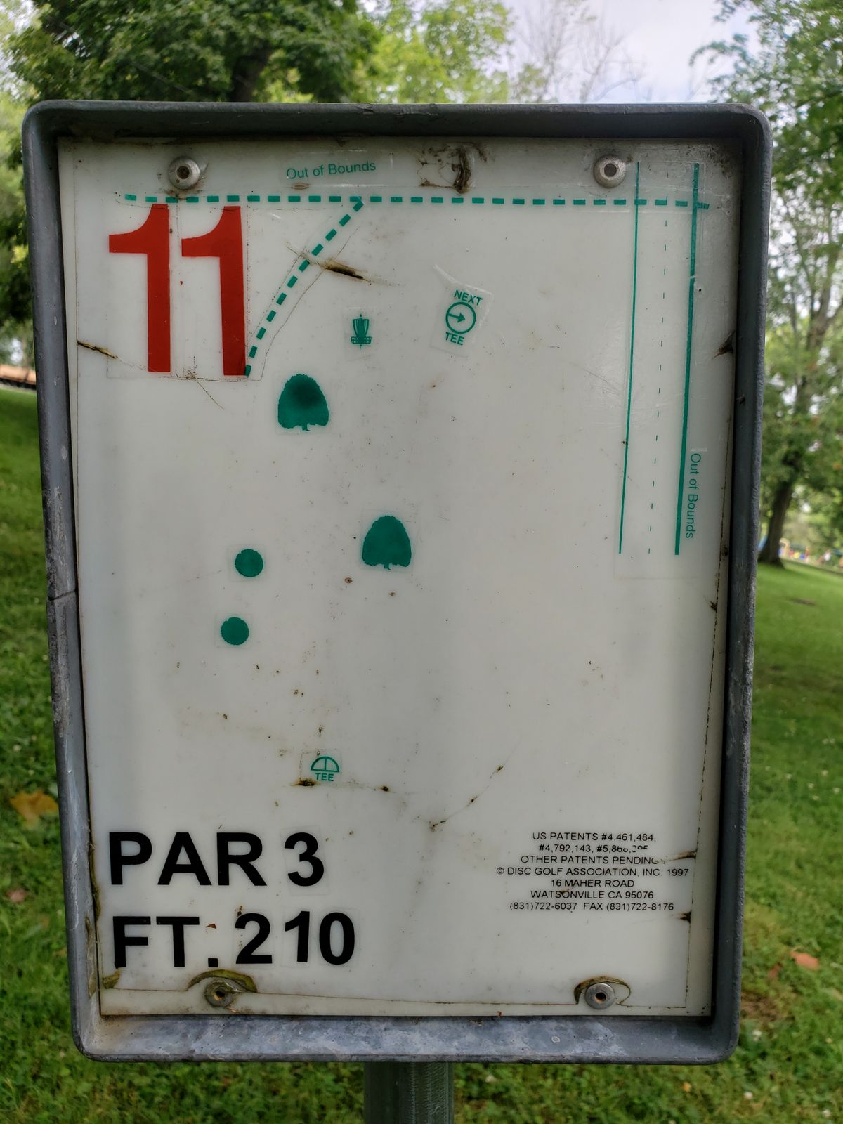 #11 Tee Sign.
