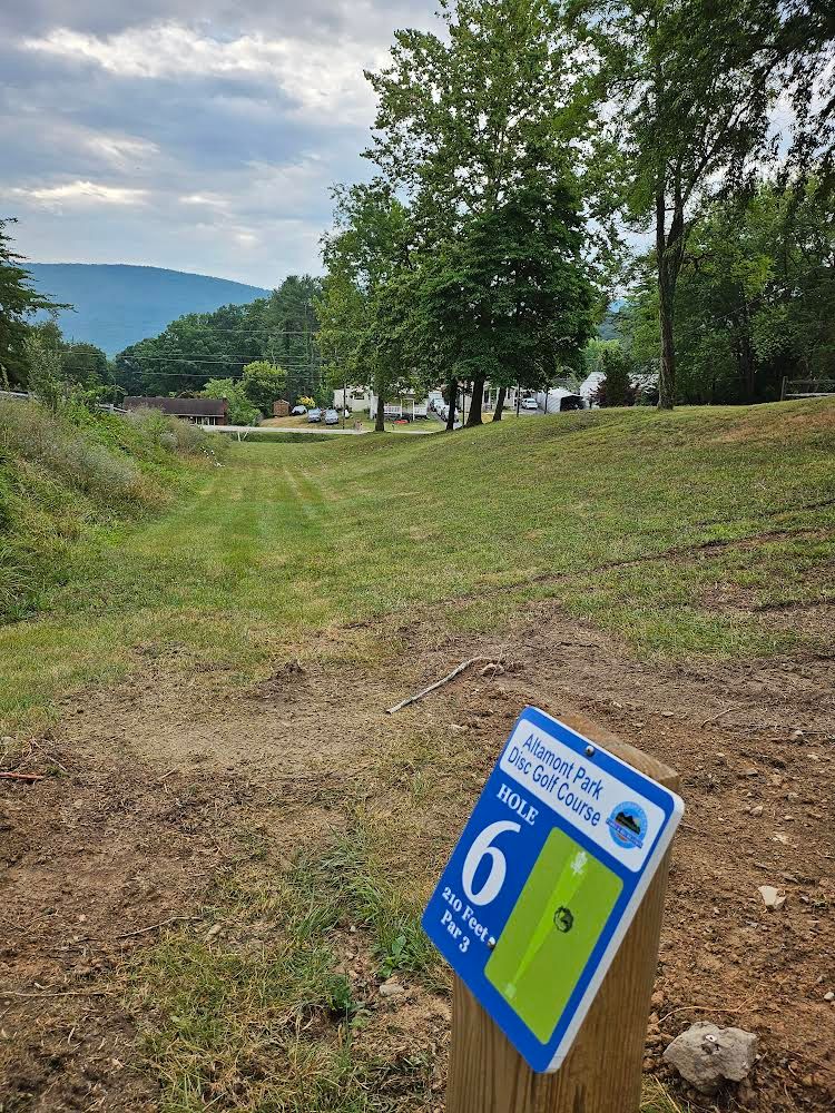 Hole 6 Tee sign and Fairway