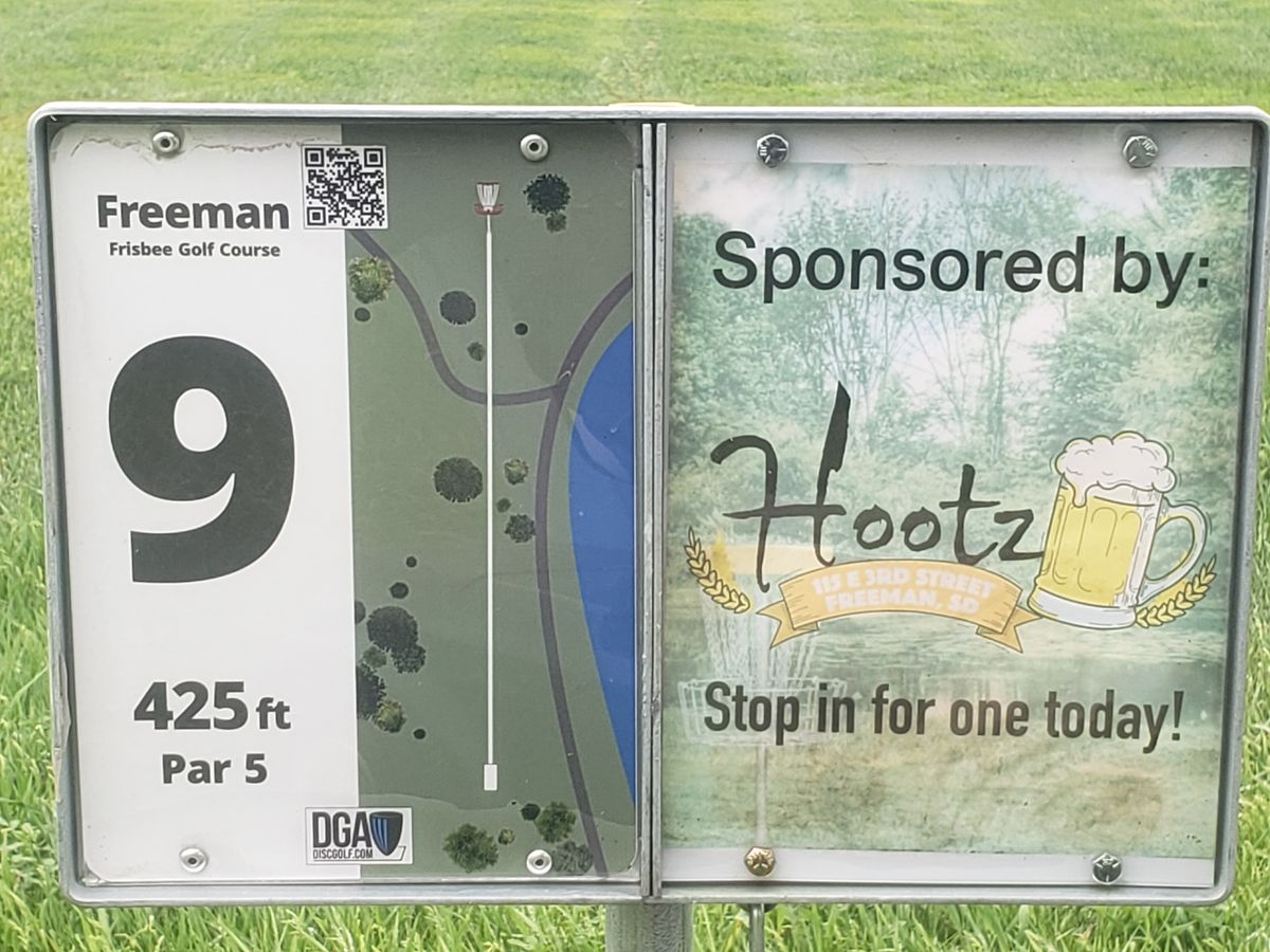 Hole 9 tee