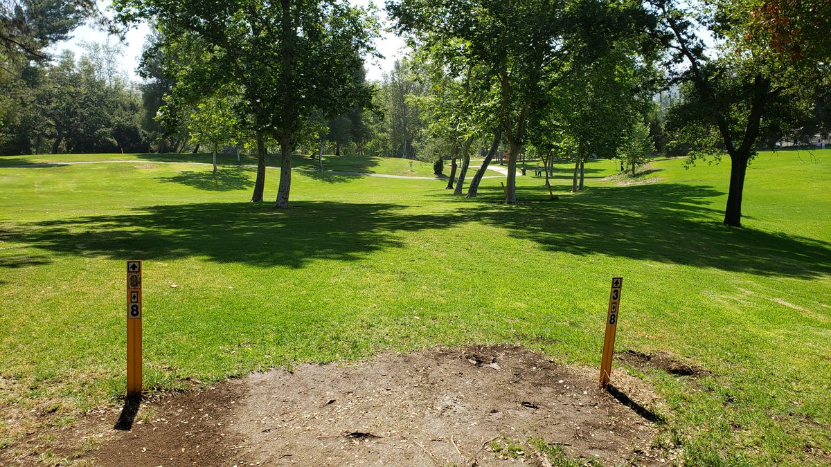 Tee for holes 3 and 8