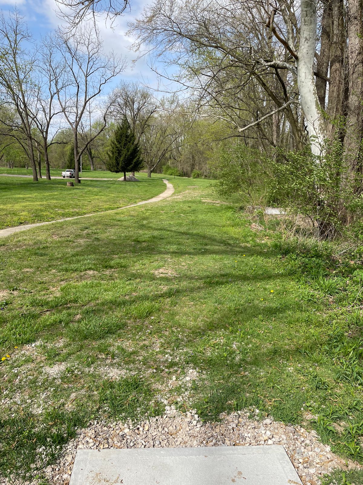 Hole 3 long tee
