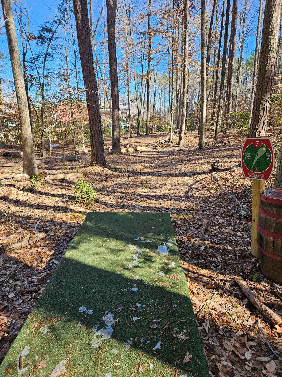 Hole 7 Red Tee