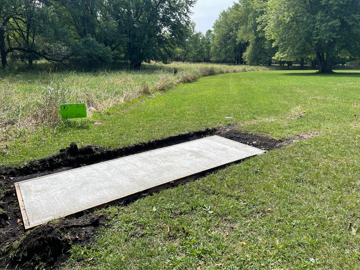 Hole 2 tee pad