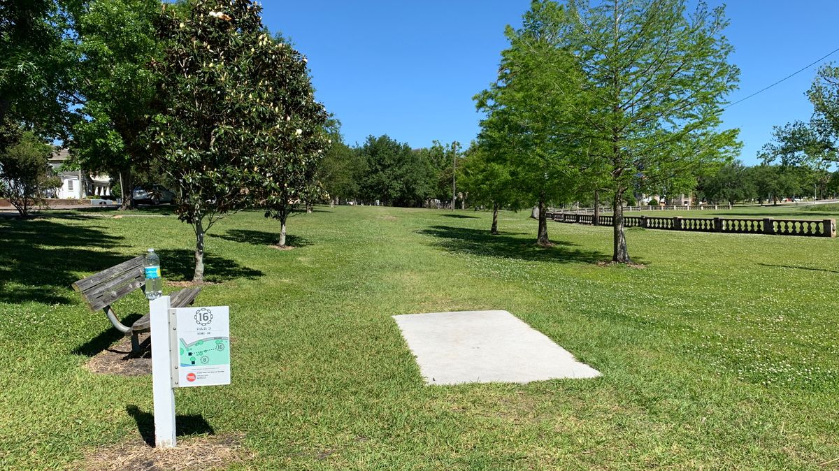 Hole 16