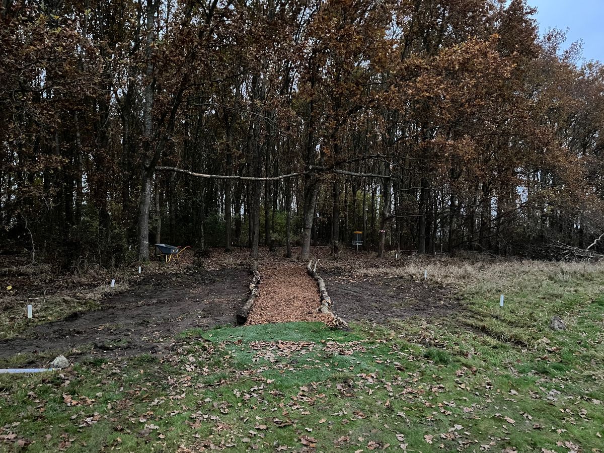 6B entrance to green with Mando