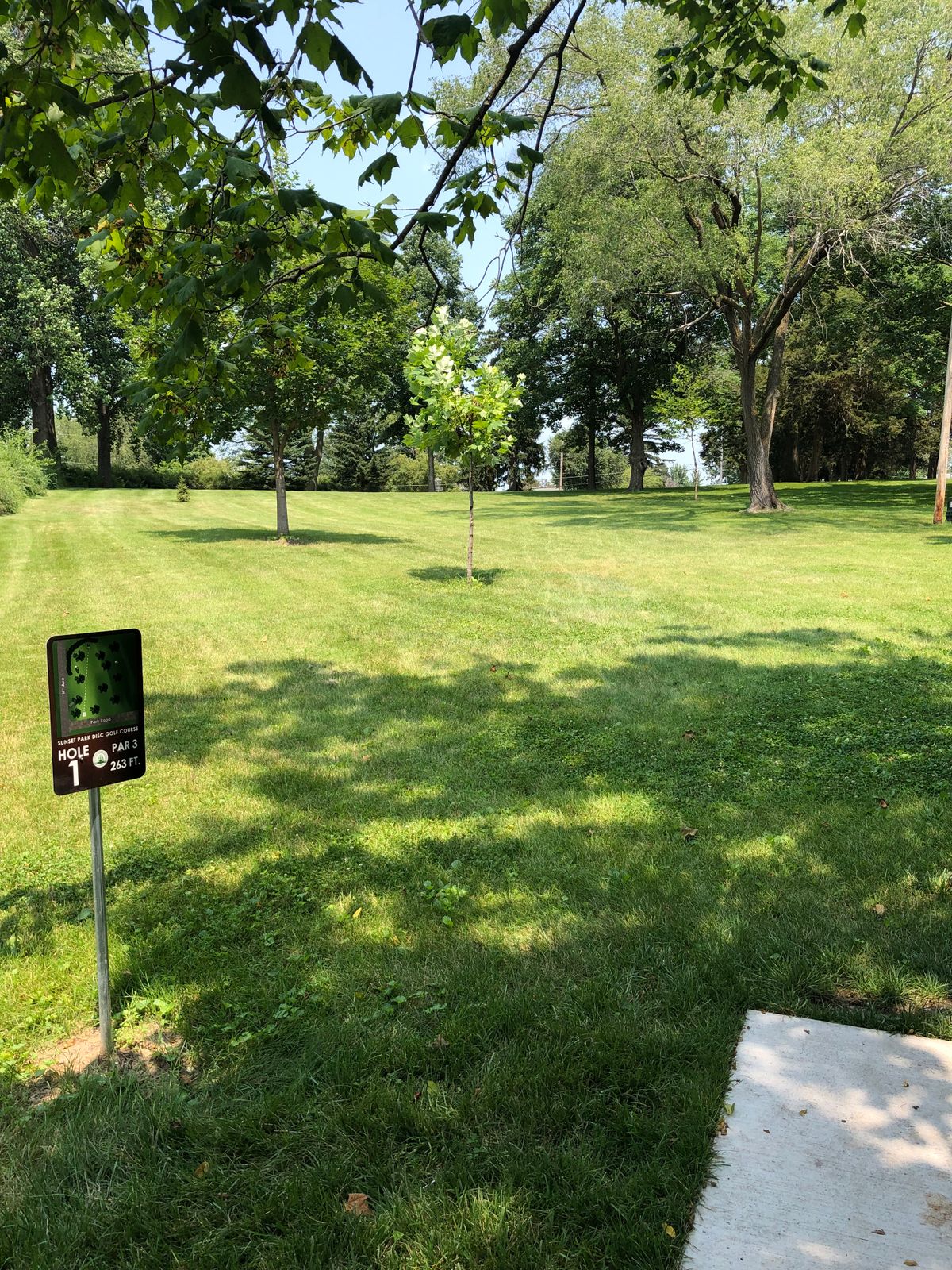 Hole 1 from the tee